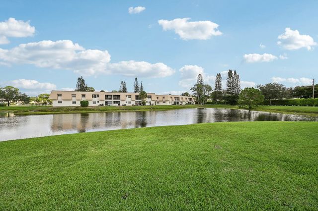 4 of 22 - 4682 Oak Terrace Drive #4682, Greenacres, FL