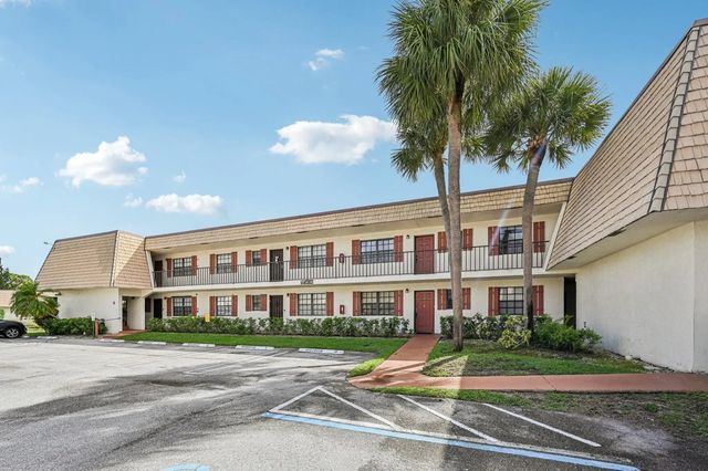 5 of 22 - 4682 Oak Terrace Drive #4682, Greenacres, FL