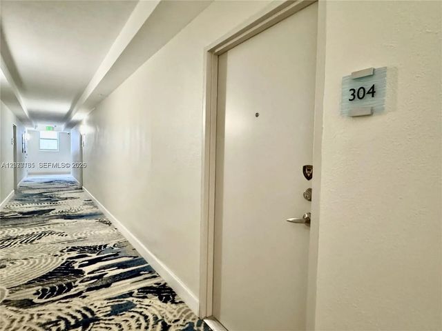 5 of 44 - 3000 S Ocean Drive #304, Hollywood, FL