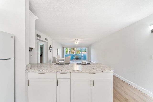 4 of 37 - 1310 Ne 14th Court #k 19, Jensen Beach, FL