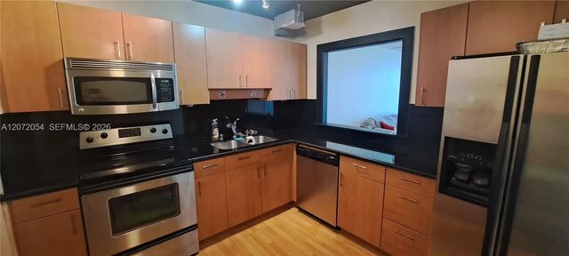 3 of 13 - 427 Golden Isles Drive #5h, Hallandale Beach, FL