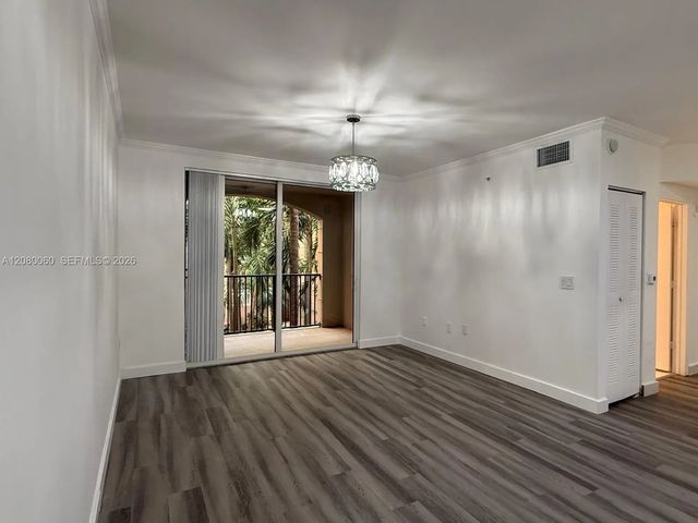 17150 N Bay Road #2201, Sunny Isles Beach