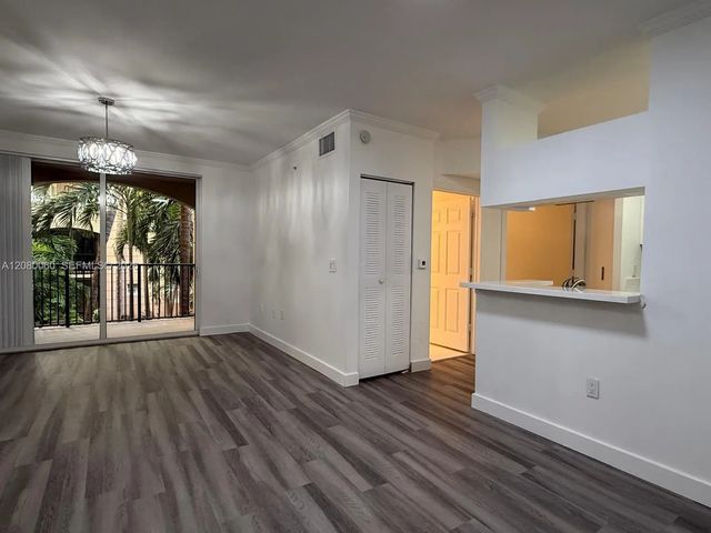 2 of 31 - 17150 N Bay Road #2201, Sunny Isles Beach, FL