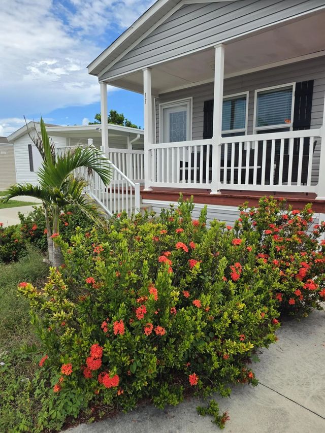 2 of 27 - 121 Sandhill Boulevard, Fort Pierce, FL