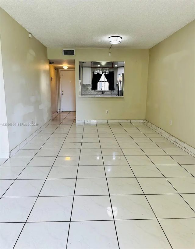 5 of 18 - 6565 W 26th Drive #34-104, Hialeah, FL