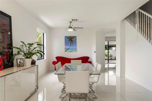 4 of 25 - 10269 Nw 86th Street, Doral, FL