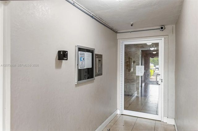 3 of 59 - 7300 Nw 17th Street #310, Plantation, FL