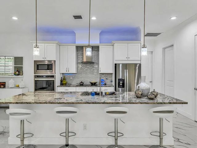 3 of 52 - 2910 Sw Sterling Street, Port St. Lucie, FL