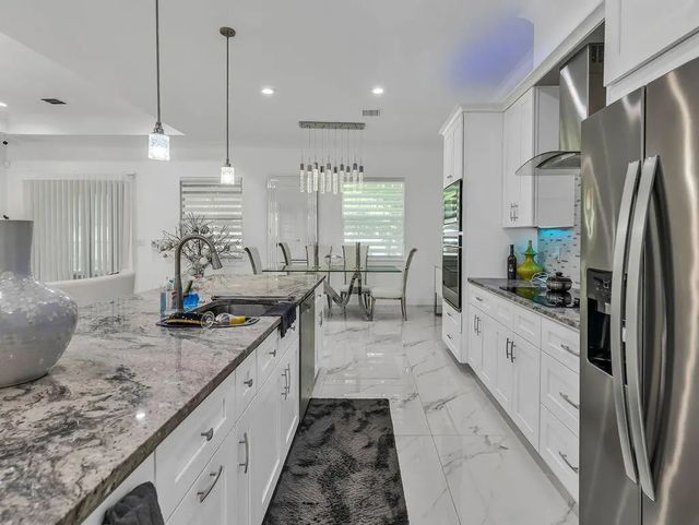 5 of 52 - 2910 Sw Sterling Street, Port St. Lucie, FL