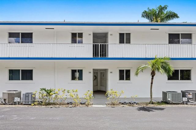 2 Garden Street #203m, Tequesta