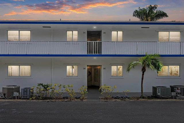 2 of 45 - 2 Garden Street #203m, Tequesta, FL