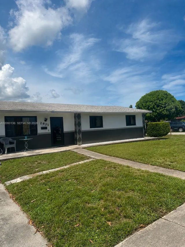 2 of 15 - 2901 Nw 209th Terrace, Miami Gardens, FL