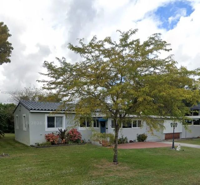 601 Oriole Avenue, Miami Springs