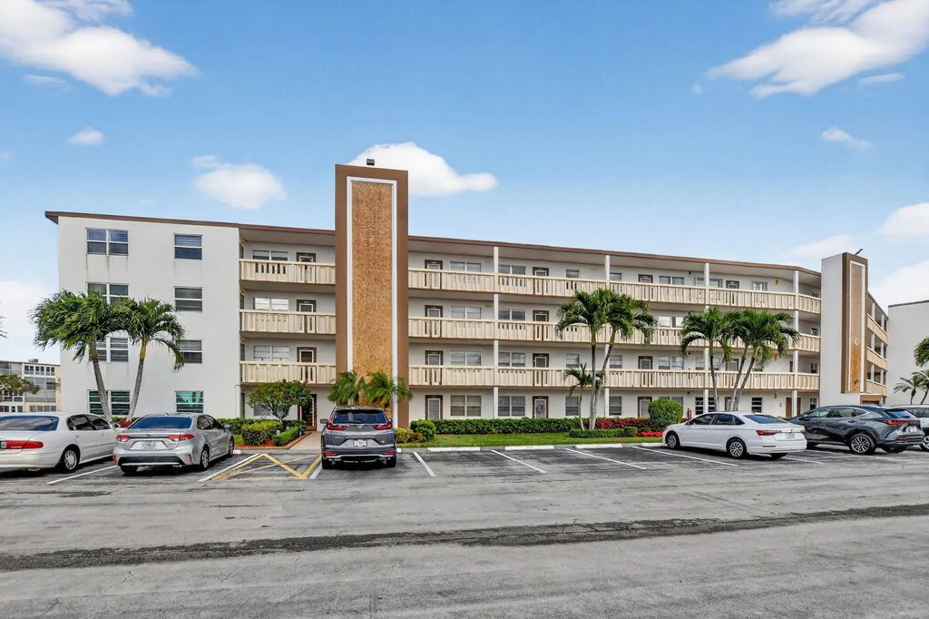 1041 Guilford C, Boca Raton