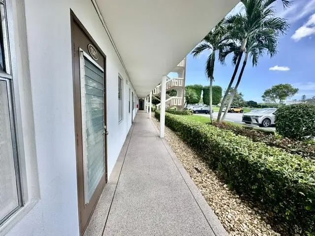 2 of 33 - 1041 Guilford C, Boca Raton, FL