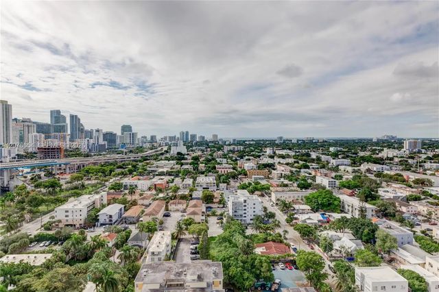 10 S River Drive #phii08, Miami