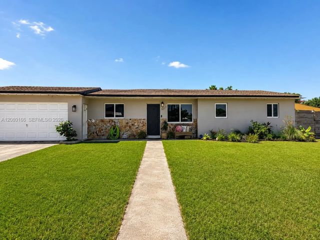 2 of 15 - 1211 Nw 18th Street, Homestead, FL
