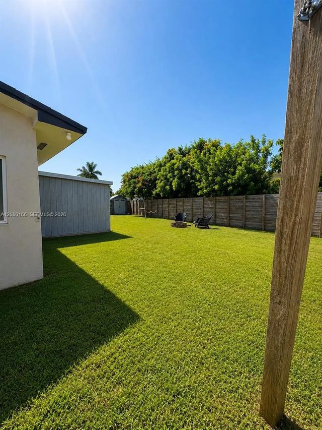 5 of 15 - 1211 Nw 18th Street, Homestead, FL