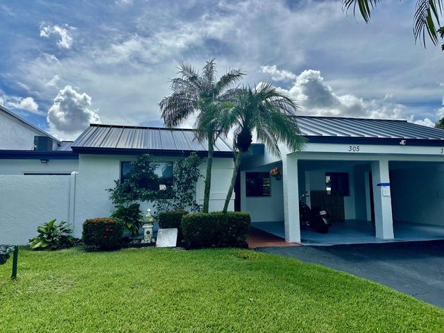 2 of 30 - 305 Lakeside Court, Sunrise, FL