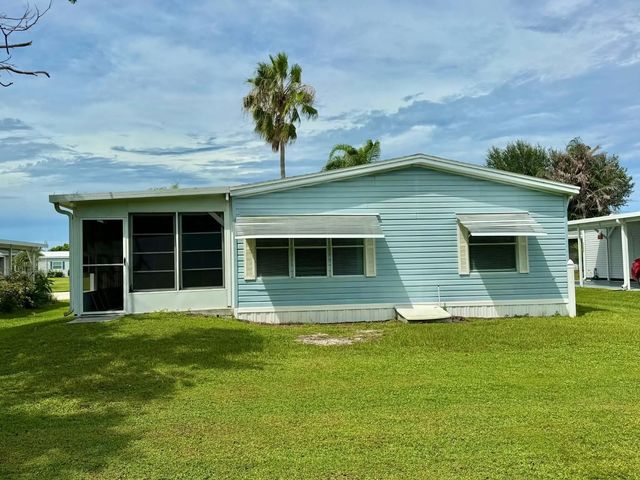 4 of 28 - 3333 Columbrina Circle, Port St. Lucie, FL