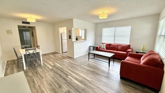 4 of 58 - 236 Prescott L, Deerfield Beach, FL