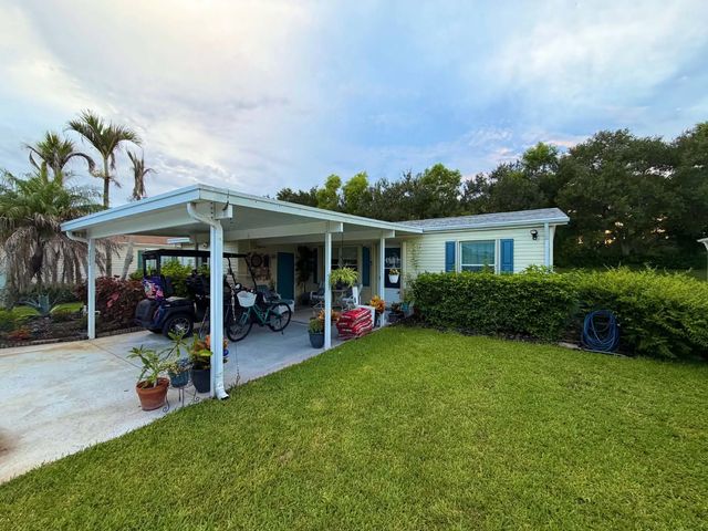 3 of 33 - 2804 Nine Iron Drive, Port St. Lucie, FL