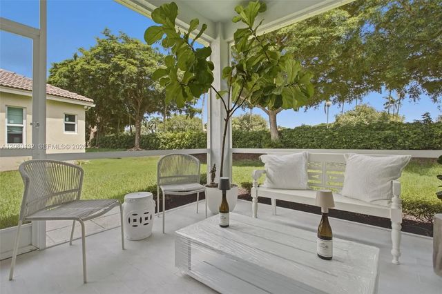 3 of 37 - 1508 Winterberry Lane, Weston, FL