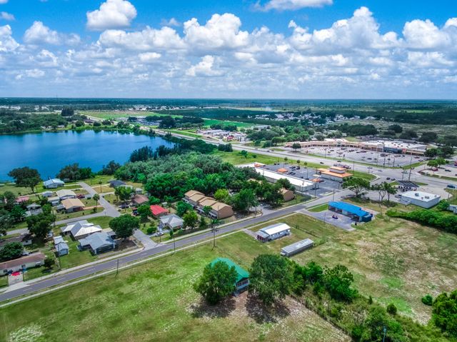 2 of 31 - 1000 S Lake Anoka Boulevard, Avon Park, FL