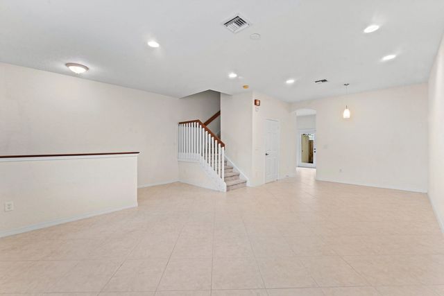 3 of 16 - 118 Seagrape Drive #107, Jupiter, FL