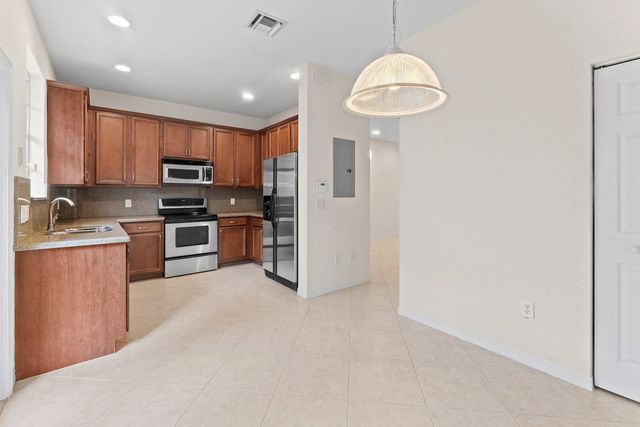 5 of 16 - 118 Seagrape Drive #107, Jupiter, FL
