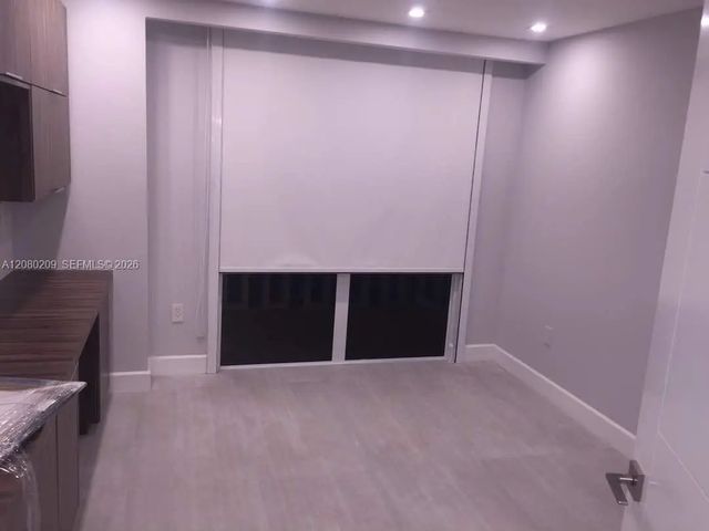 5 of 29 - 9801 Collins Avenue #12q, Bal Harbour, FL