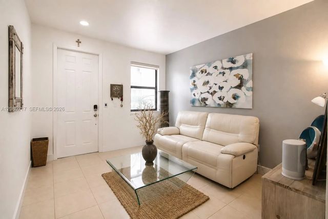 4 of 26 - 10327 Nw 89th Terrace, Doral, FL