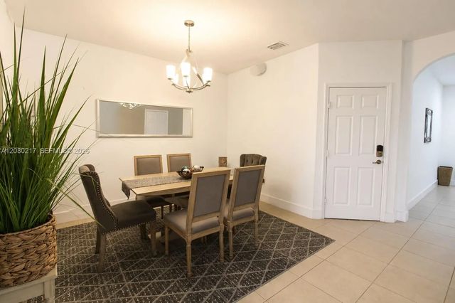 5 of 26 - 10327 Nw 89th Terrace, Doral, FL