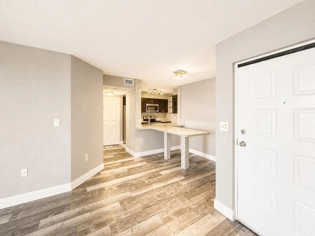 5 of 27 - 2831 N Oakland Forest Drive #101, Oakland Park, FL
