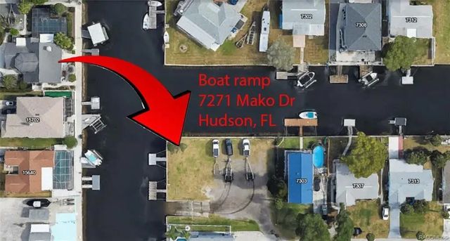 3 of 9 - 8133 Gulf Way, Hudson, FL