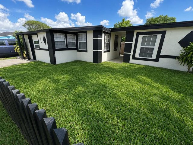 101 Nw 13th Avenue, Boynton Beach