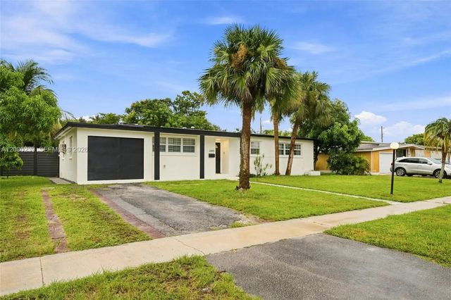 4 of 33 - 6885 Nw 14th Court, Plantation, FL
