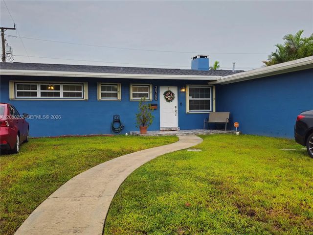 2 of 39 - 20700 Leeward Lane, Cutler Bay, FL