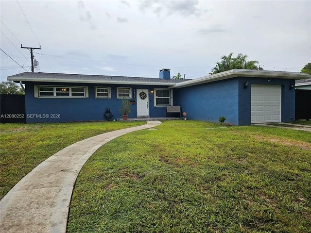 3 of 39 - 20700 Leeward Lane, Cutler Bay, FL