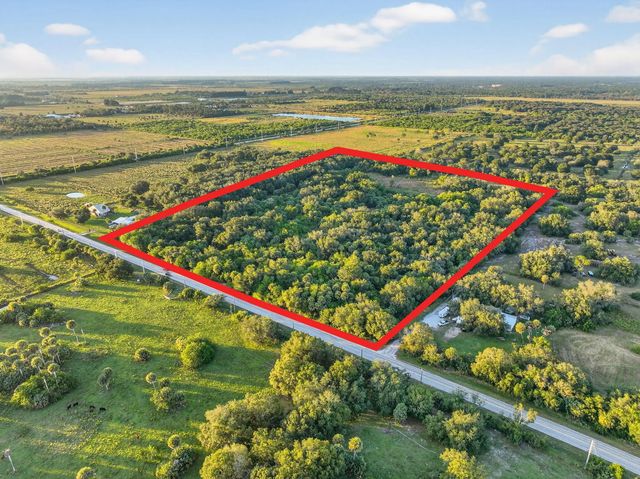 3 of 8 - 6102 S Saint Lucie  Boulevard S, Fort Pierce, FL