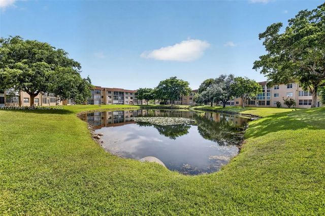 3 of 47 - 9261 Sunrise Lakes Boulevard #203, Sunrise, FL