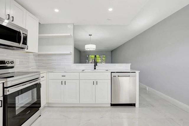 3 of 43 - 2202 Lucaya Bend #g2, Coconut Creek, FL