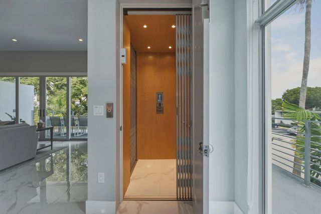 4 of 51 - 5 Se 11th Avenue, Fort Lauderdale, FL