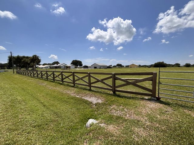 3 of 22 - 7972 Sw 13th Street, Okeechobee, FL
