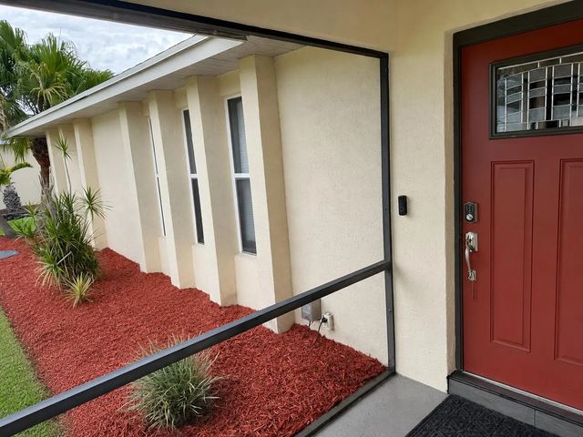 4 of 38 - 991 Se Brookedge Avenue, Port St. Lucie, FL