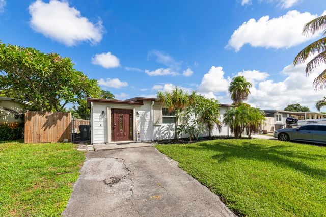 2 of 27 - 5581 Calico Road, West Palm Beach, FL