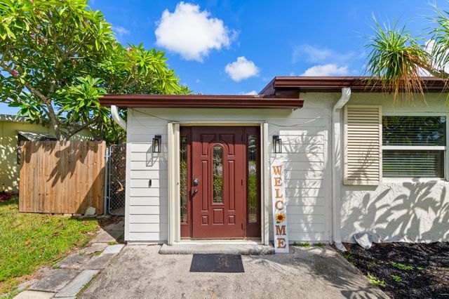 3 of 27 - 5581 Calico Road, West Palm Beach, FL