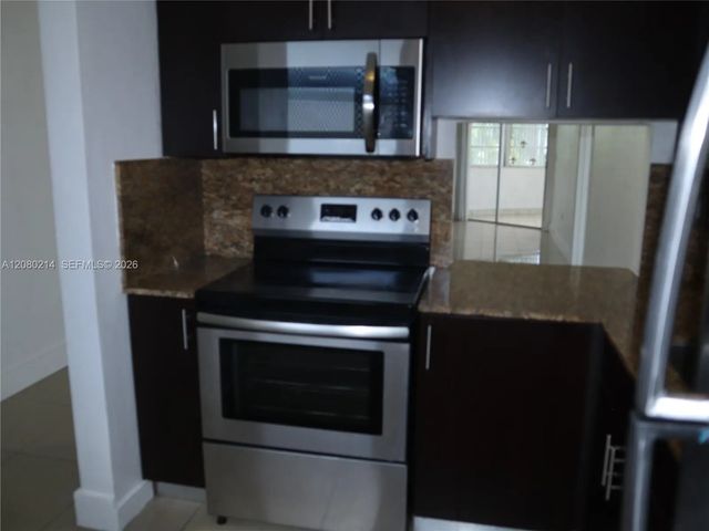 2 of 23 - 18790 Ne 18th Avenue #231, Miami, FL