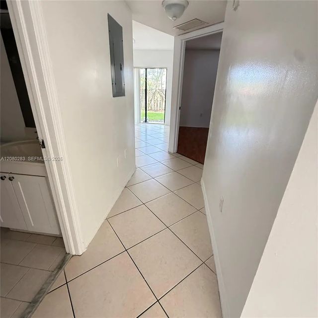 4 of 7 - 22931 Sw 88th Place #105, Cutler Bay, FL