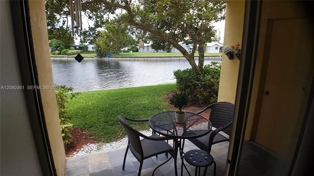 7640 Westwood Drive #403, Tamarac